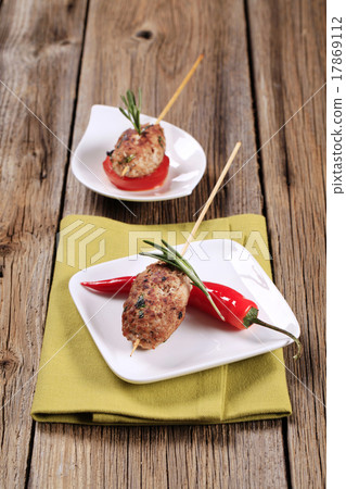 Minced meat kebabs 17869112