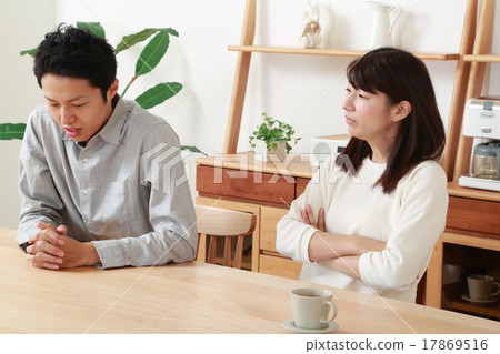 Young couple fighting 17869516