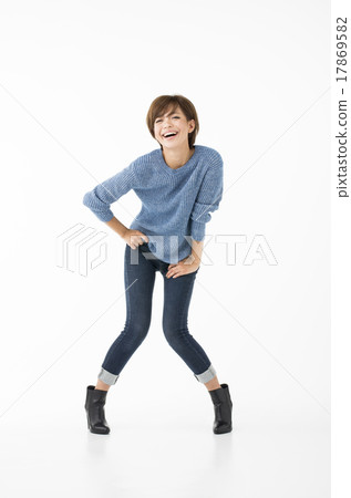 年輕的女士 17869582