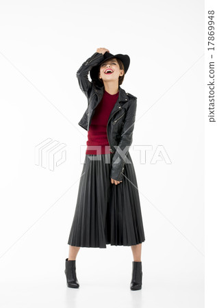 年輕的女士 年輕的女士 17869948