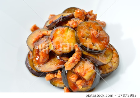 Arrange for Mabo eggplant. 17875982