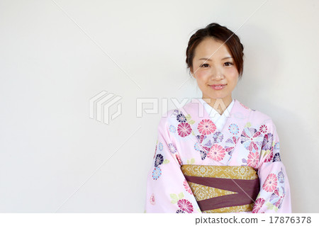 和服婦女 和服婦女 17876378