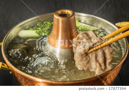 豪華和牛涮涮鍋和私人鍋涮涮鍋日本料理 17877304