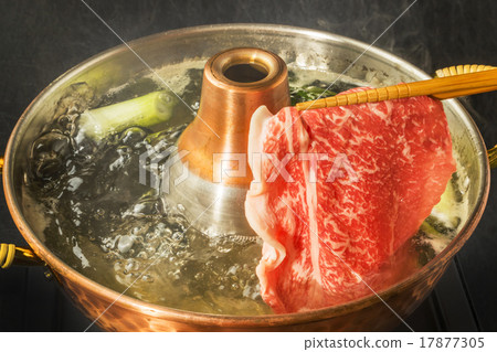 豪華和牛涮涮鍋和私人鍋涮涮鍋日本料理 17877305