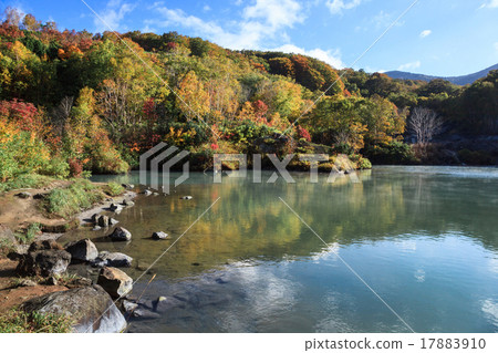 Hakkoda Jigoku in autumn 17883910