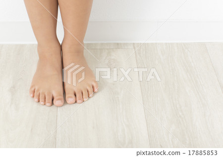 孩子的腳 孩子的腳 17885853