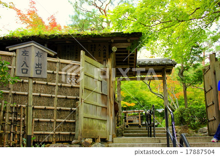 Kyoto Asadoshino Nenbutsuji Temple entrance 17887504