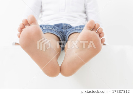 孩子的腳底 17887512