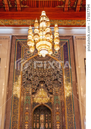 Sultan Qaboos Grand Mosque (Oman, Muscat) Sultan Qaboos Grand Mosque (Oman, Muscat) 17887794