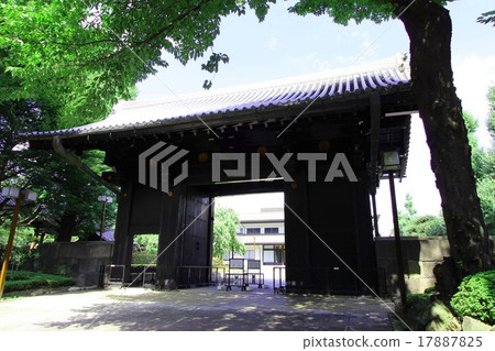 Kanji Temple Old Honbo Front gate 17887825