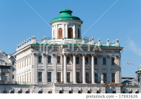 The old mansion of the 18th century - the Pashkov The old mansion of the 18th century - the Pashkov 17891626