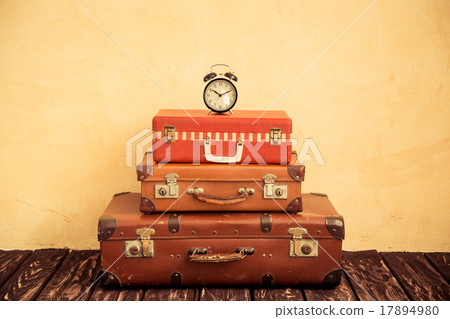 Time to travel 17894980
