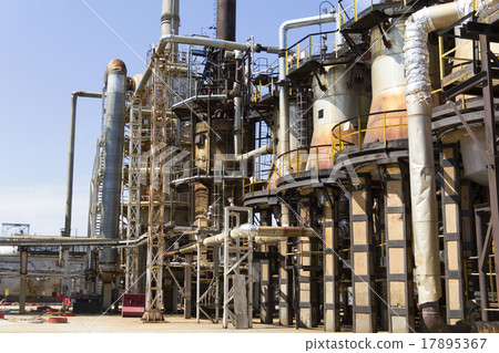 Industrial of refinery tower 17895367