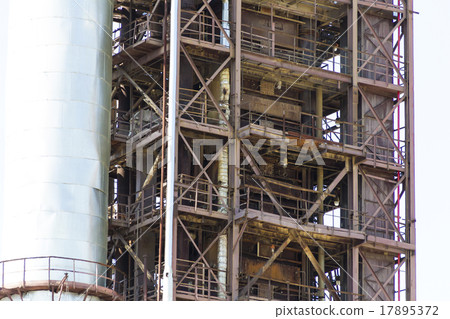 Industrial texture of refinery tower Industrial texture of refinery tower 17895372
