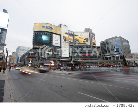 Dundas Square Yonge Street Toronto Dundas Square Yonge Street Toronto 17895422