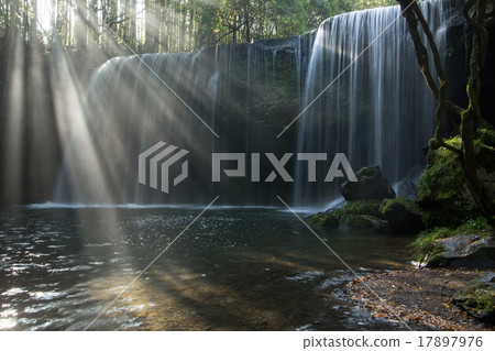 輕輕閃耀的Nagabatagi 17897976