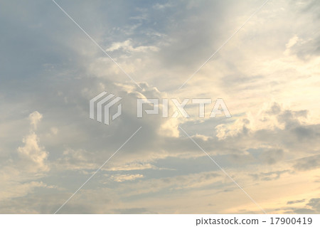 Sky Sky 17900419