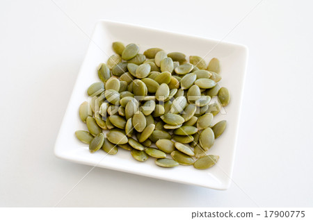 Pumpkin seeds 17900775