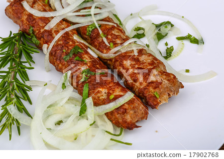 Kebab with onion rings Kebab with onion rings 17902768