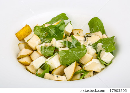 Pear and cheese salad 17903203