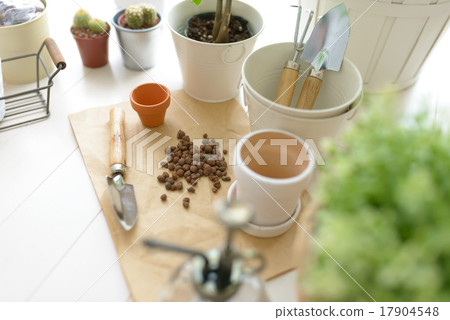 Gardening supplies / accessories 17904548