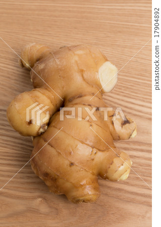 Ginger Ginger 17904892