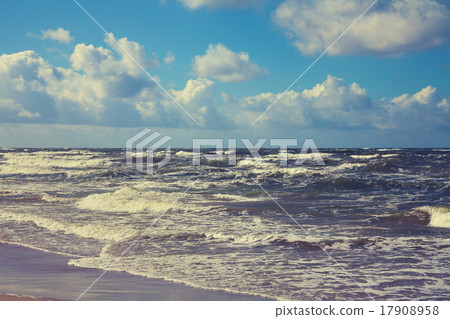 Stormy sea and blue cloudy sky 17908958
