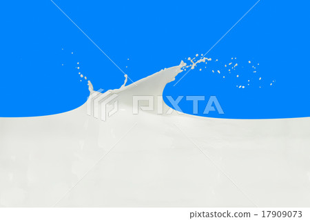 milk splash 17909073