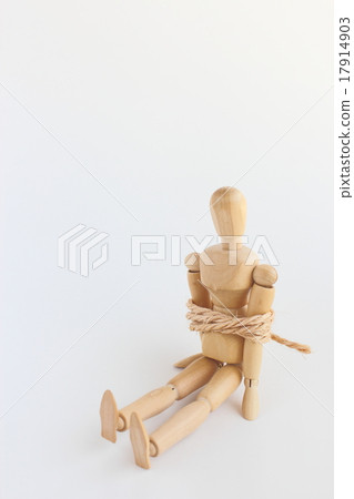 Drawing dolls 17914903