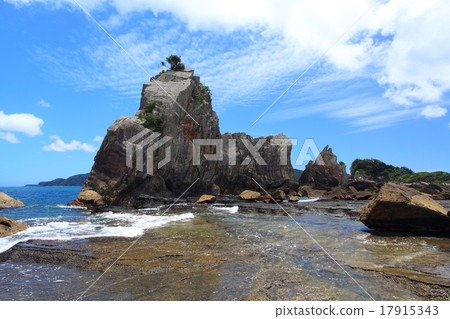 Hashidai Rock and Summer Sky Hashidai Rock and Summer Sky 17915343