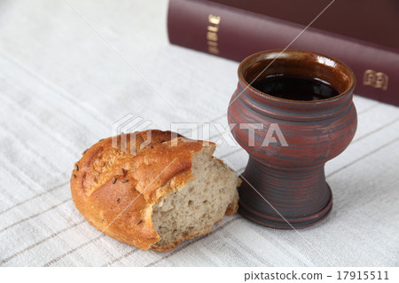 Holy communion 17915511