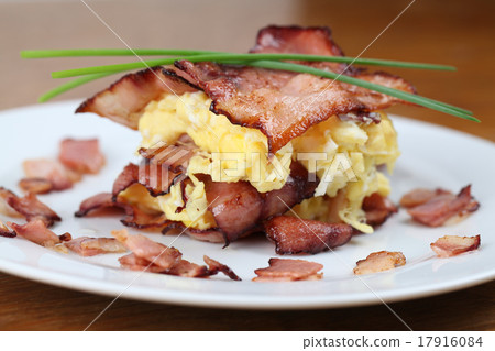 Eggs and bacon 17916084