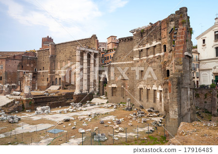 Remains of old Imperial forums in Rome, Italy 17916485
