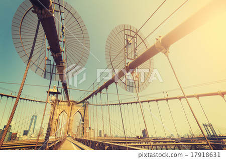 Vintage fisheye lens picture of Brooklyn Bridge. 17918631