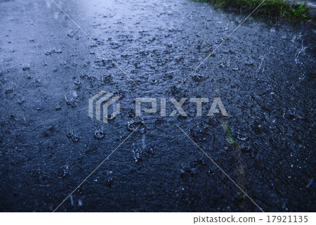 Guerilla heavy rain Guerilla heavy rain 17921135