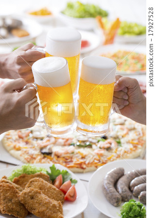 Summer beer 17927528