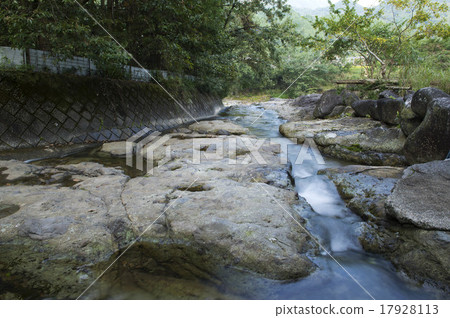 Nakatsu City Yamakuni Town Shimpu 17928113