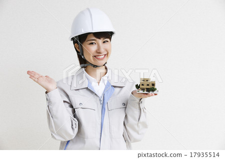 Business woman Business woman 17935514