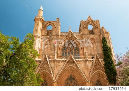 St. Nicholas' Cathedral (Lala Mustafa Mosque) St. Nicholas' Cathedral (Lala Mustafa Mosque) 17935954