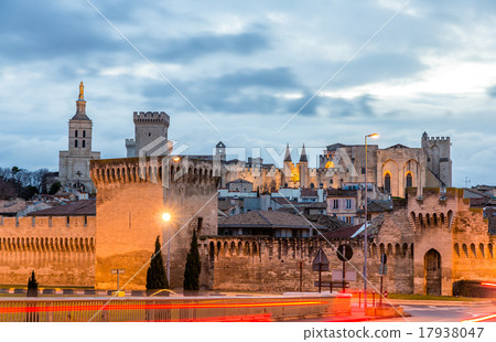 View of medieval town Avignon at morning 17938047
