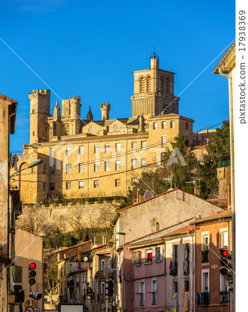 View of St. Nazaire Cathedral in Beziers, France 17938369