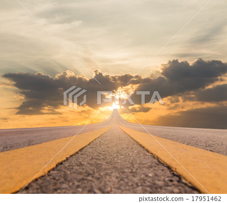 Road asphalt suspended to sunset 17951462