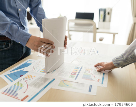 Conference desk 17954609