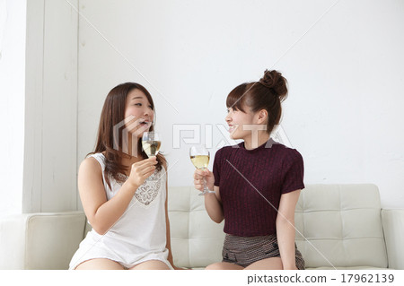 家庭聚會 17962139