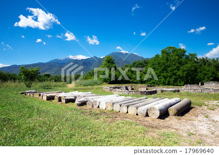 Ancient ruins in Dion, Greece. Ancient ruins in Dion, Greece. 17969640