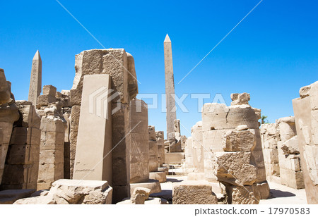 karnak temple, Luxor, Egypt karnak temple, Luxor, Egypt 17970583