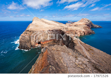 Ponta de Sao Lourenco 17971526