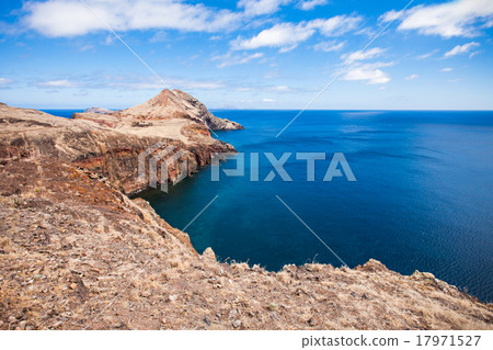 Ponta de Sao Lourenco 17971527