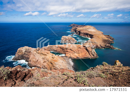 Ponta de Sao Lourenco 17971531