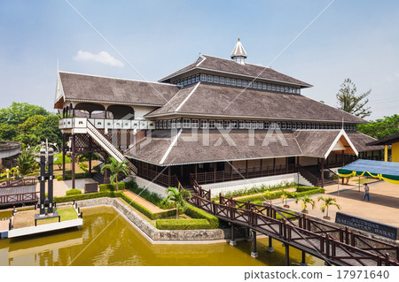 Taman Mini Indonesia 17971640